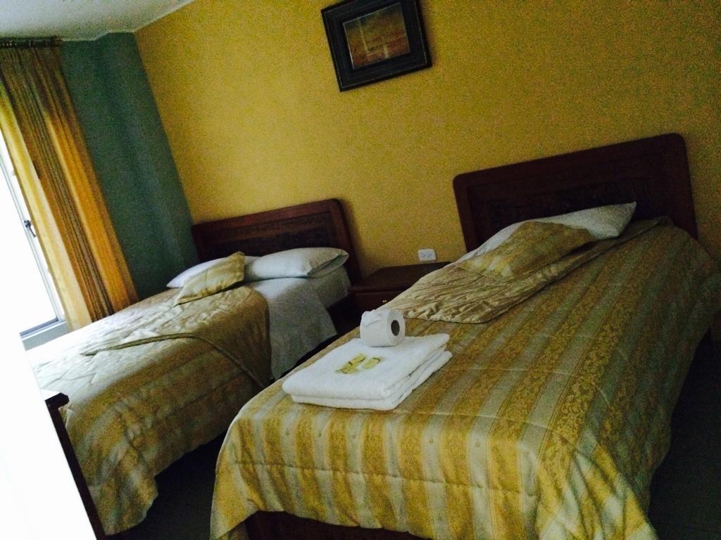 Hostal Grand Rio Baños Стая снимка